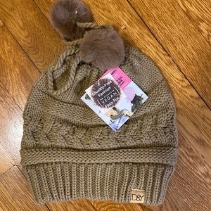 David and Young Ponytail Beanie